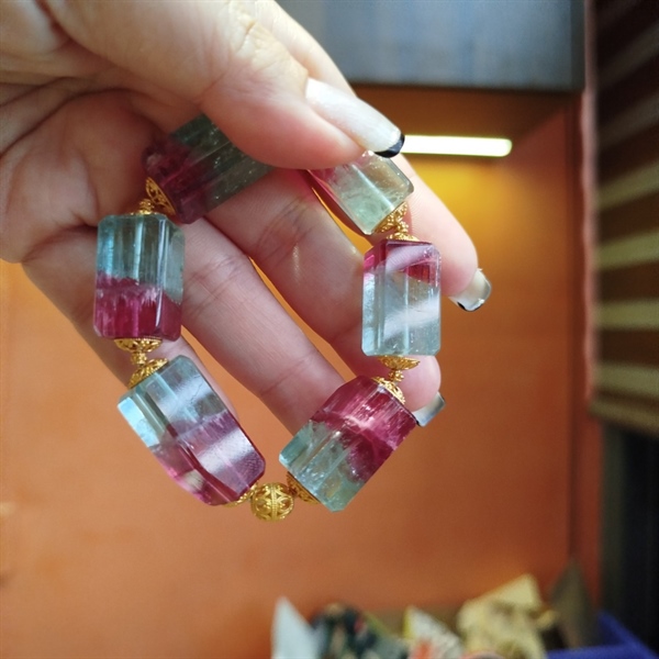Vòng tay đá Tourmaline viên lớn kèm vàng 24k KG+