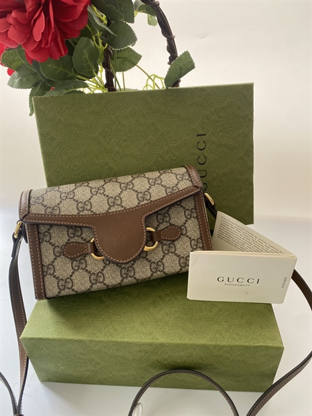 Túi đeo chéo Gucci