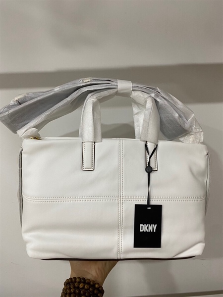 Túi Xách DKNY Trắng KG+
