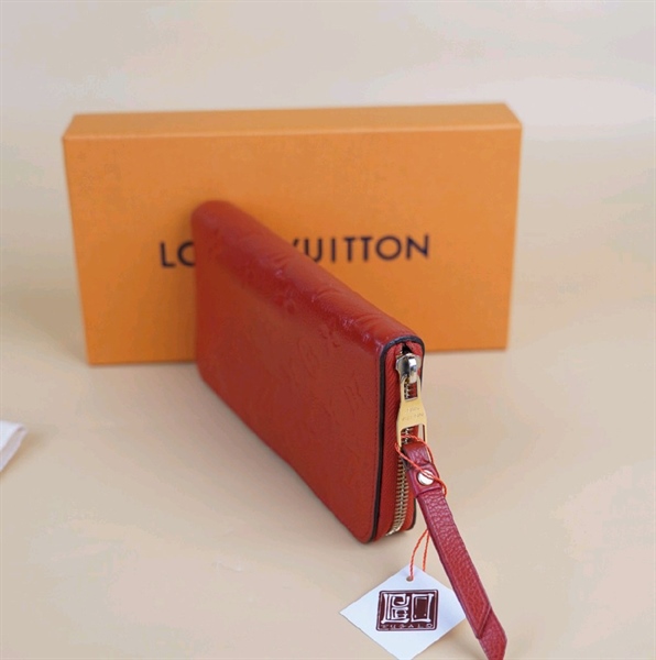 Ví LV hoa màu đỏ +