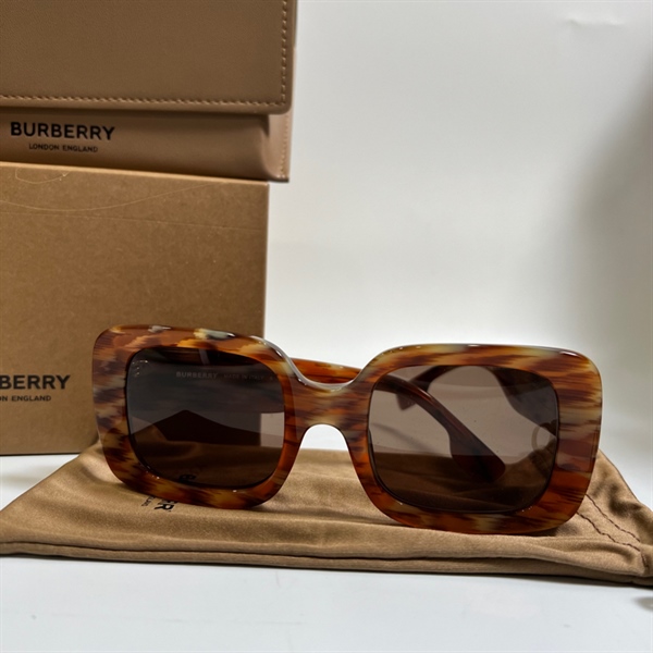 Kính BBR màu nâu sữa KG+