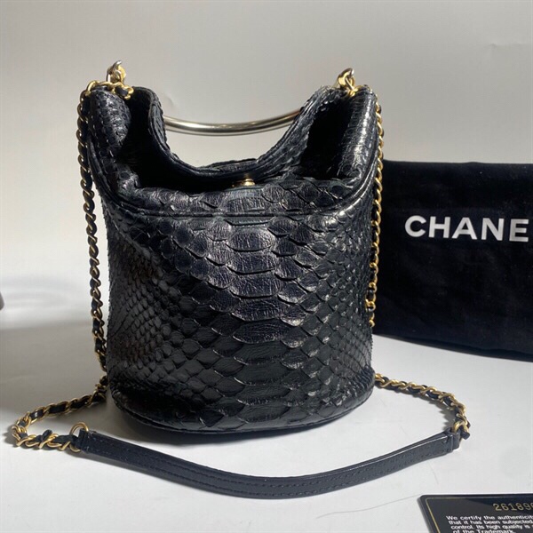 Túi Chanel da rắn KG+