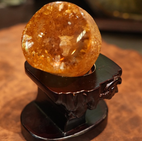 Tác phẩm Rồng chạm Âm - CÓ ĐẾ +