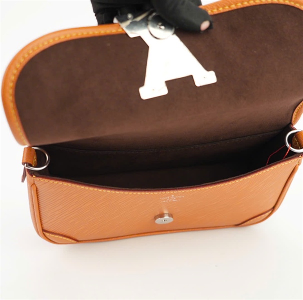 Túi LV màu nâu vàng size 20 TB+