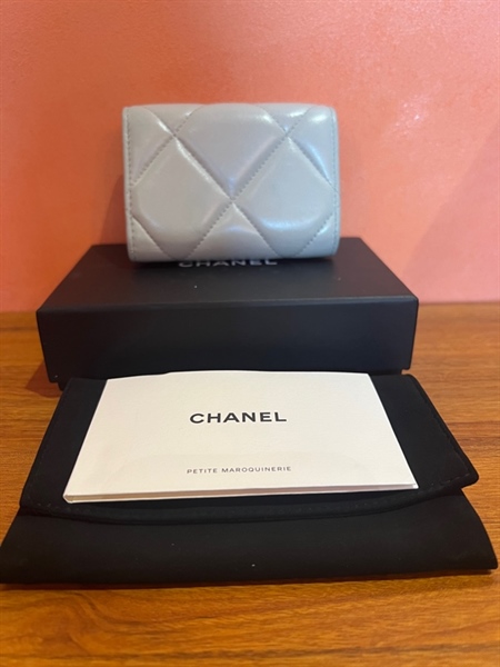 Ví Chanel gập 3 màu xanh ngọc+