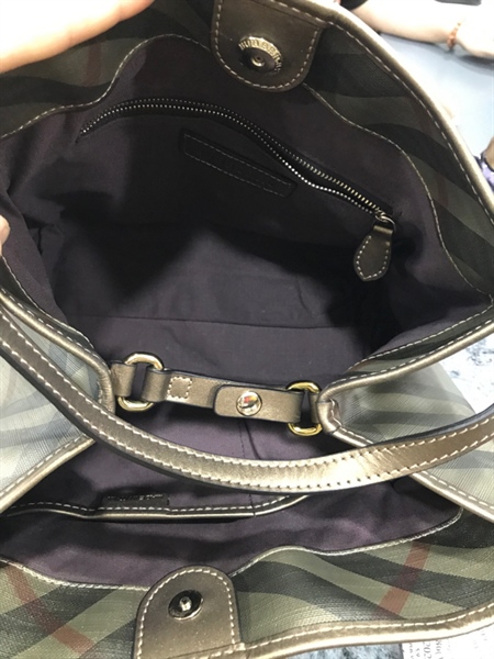 Túi Burberry Màu Đồng+
