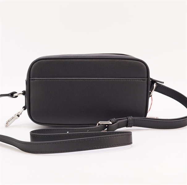 Túi Jacquemus màu đen KG+