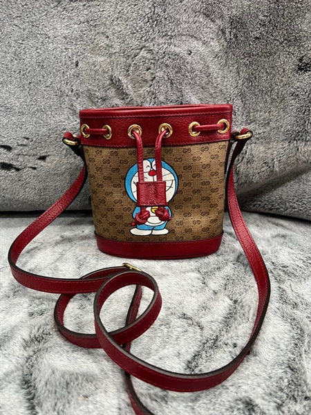 Túi GG nóe hình Doremon +