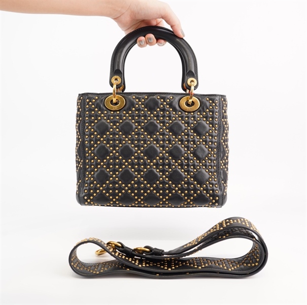 Túi Dior lady đen gắn đinh KG+