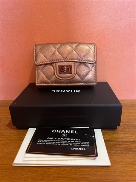 Ví Chanel gập 3 màu đồng+