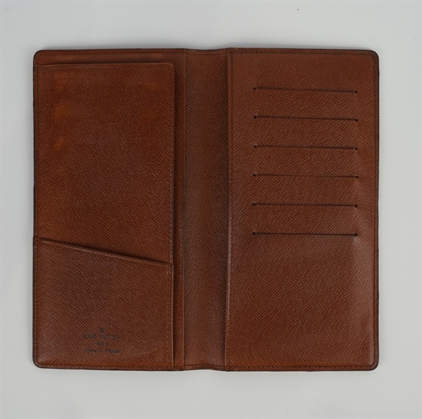 Ví dài LV hoạ tiết hoa nâu +