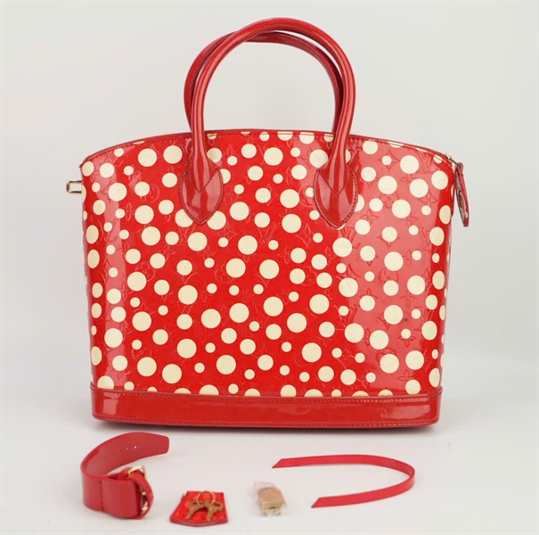 Túi LV da bóng hoa màu đỏ size 30 ++