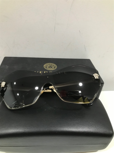 Kính Versace VIền Vàng Đồng KG+