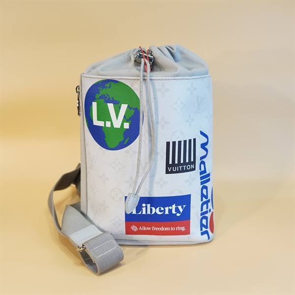 Túi LV Xám Họa tiết chữ+