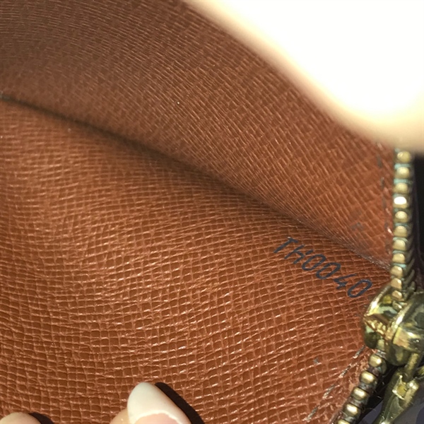 Ví LV xích vàng +