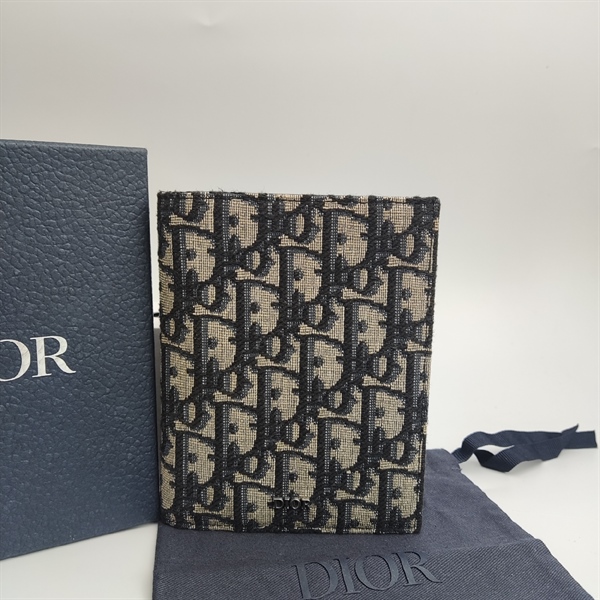 Ví Dior chữ nhật KG +5