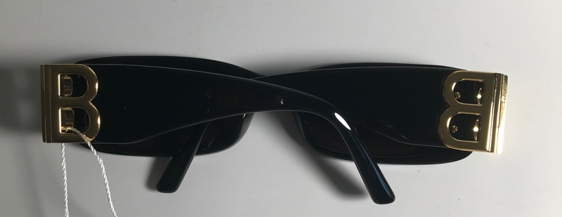 Mắt Kính Balenciaga đen gọng B KG+