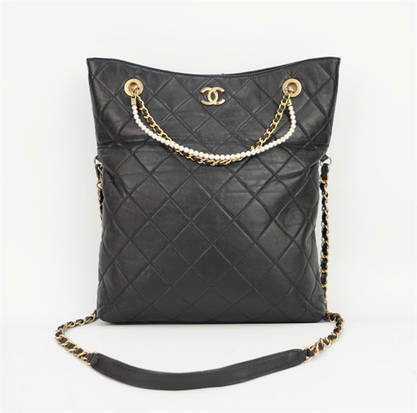 Túi Chanel đen nắp gập size 25 ++