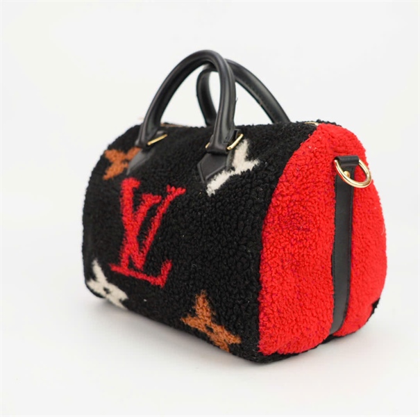 Túi LV lông đen phối logo đỏ size 20 ++