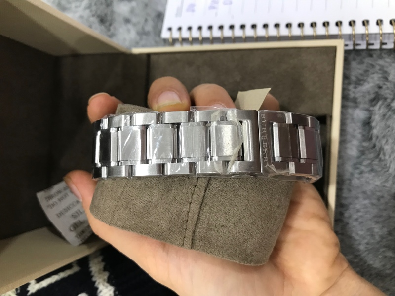 Đồng hồ BBR mặt viền đen 34 inch KG+