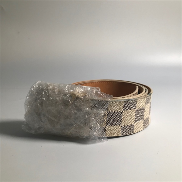 Thắt lưng Lv caro trắng xanh KG+