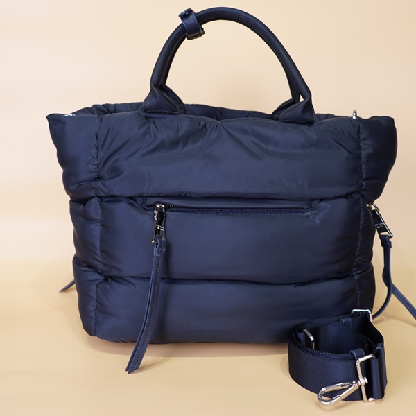 Túi Prada xanh đen KG +