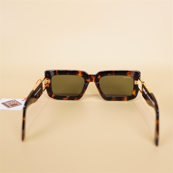 Kính Of-White Hoa Vân+