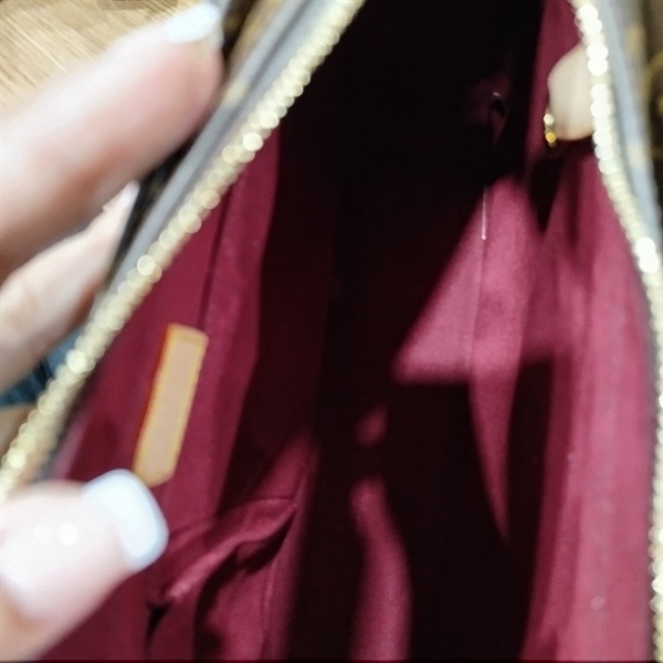 Túi xách LV 2 túi nhỏ quai trắng 32cm++