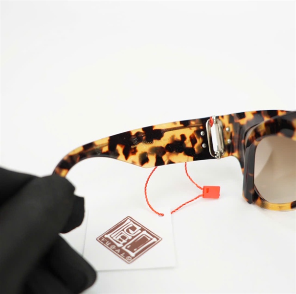 Mắt Kính Marc Jacob màu da beo KG+