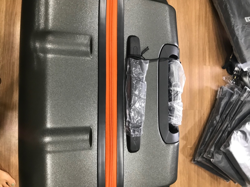 Vali Timberland màu xanh rêu size 70x47x30 KG+