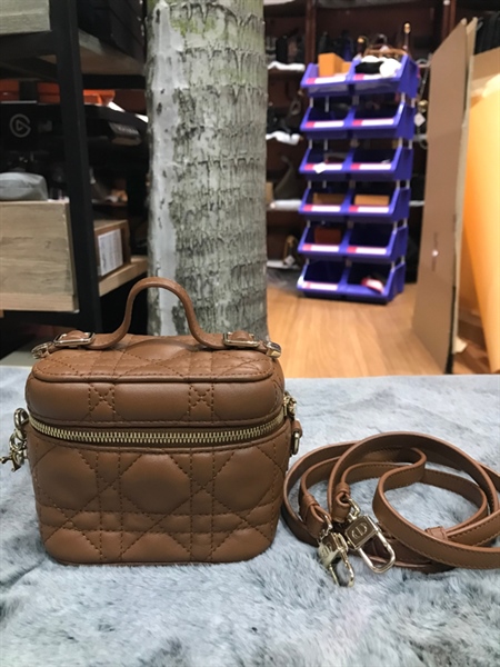 Túi hộp Dior nhỏ nâu da mềm +