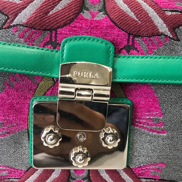 Túi Furla