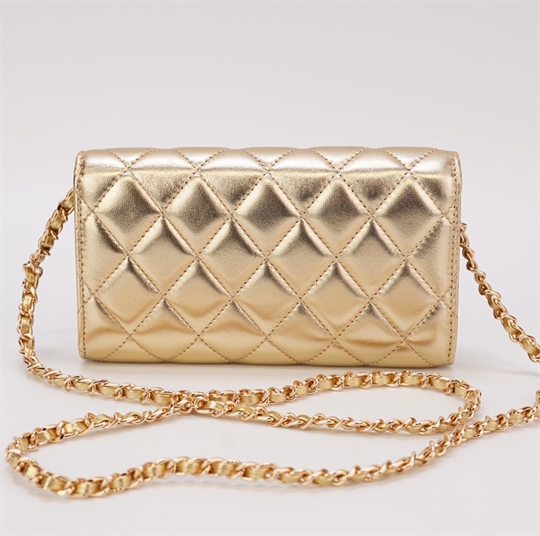Túi Chanel vàng size 18cm KG+