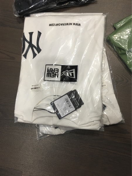 Áo Thun NY trắng Chữ đen size XL KG+