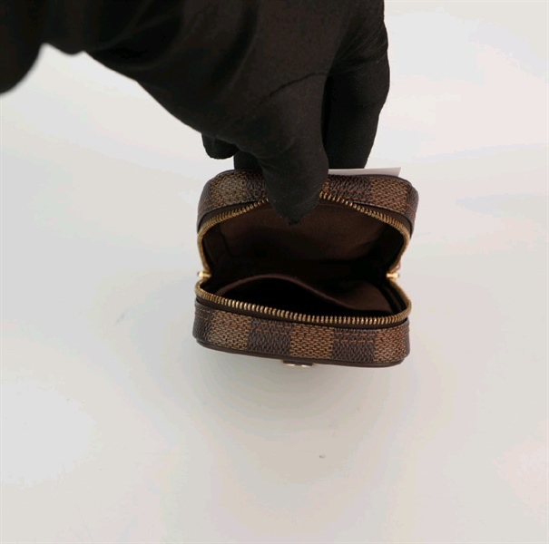 Túi LV đeo chéo ô vuông - TB +