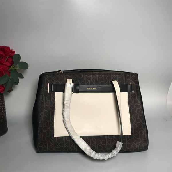 Túi CK chữ nhật trắng KG+