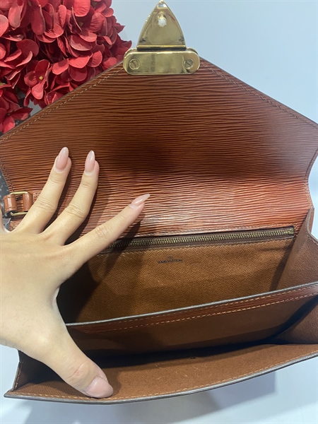 Túi LV Dragonne Choco +