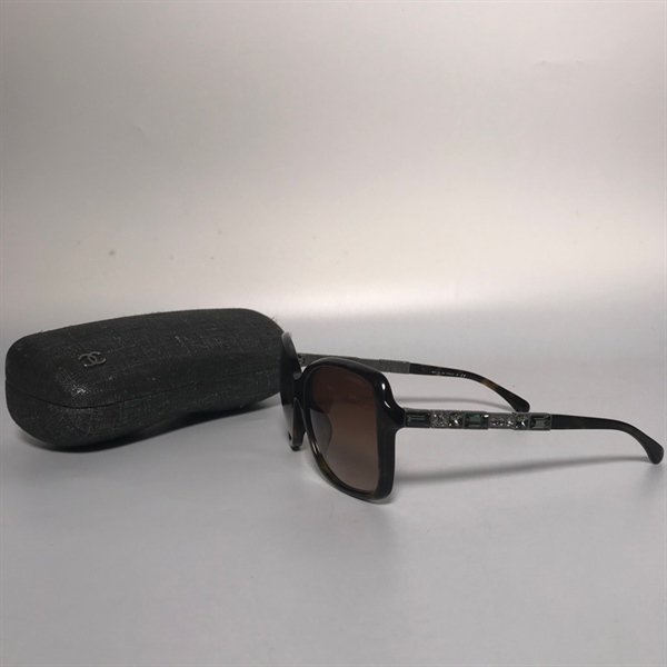 Kính Chanel gọng đá KG+