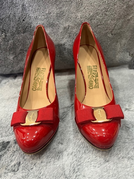 Giày Salvatore màu đỏ bóng KG+