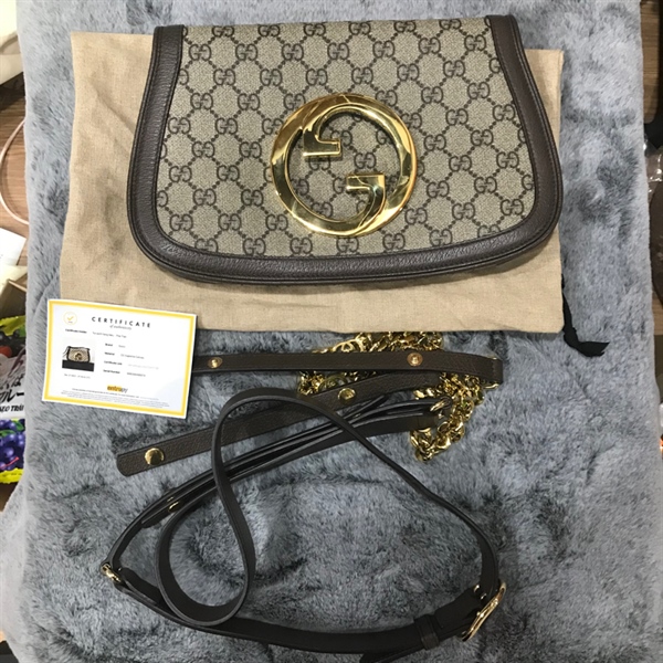 TÚI GG Blondie sám nâu khóa vàng tròn+