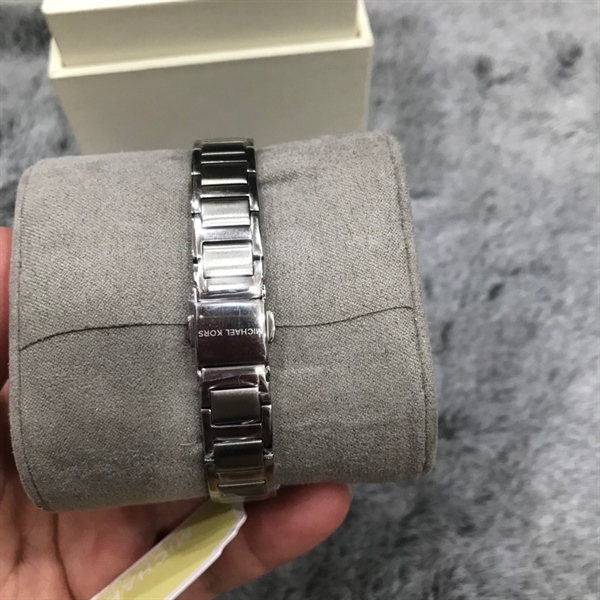 Đồng hồ MK mặt tròn đính đá+