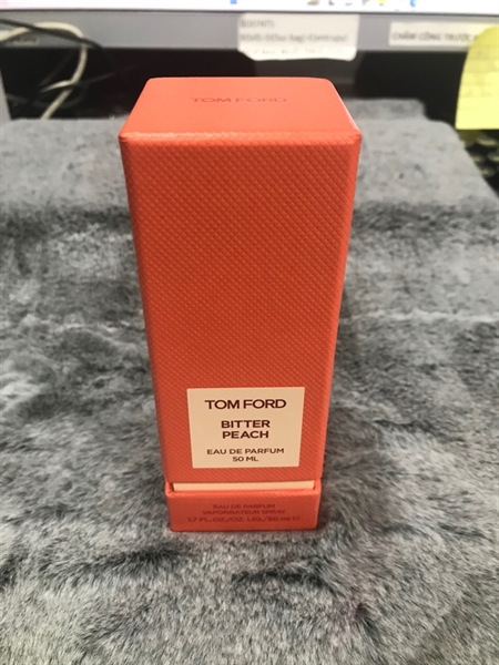 Nước hoa Tom Ford 50ml chai màu cam +