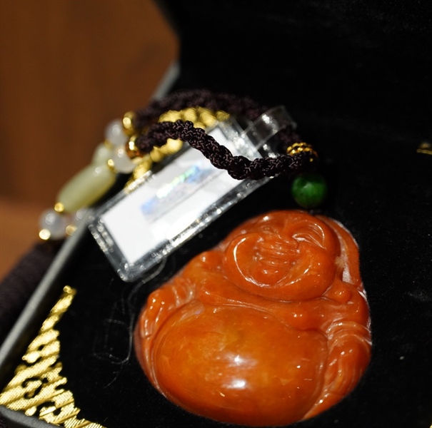 Mặt cẩm huyết 529943 +