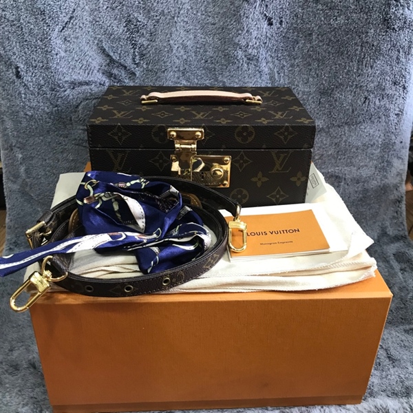 Túi LV trunk hoa nâu KG+