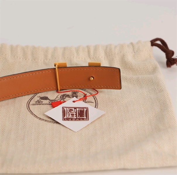 Thắt lưng Hermes màu xanh phối nâu KG+