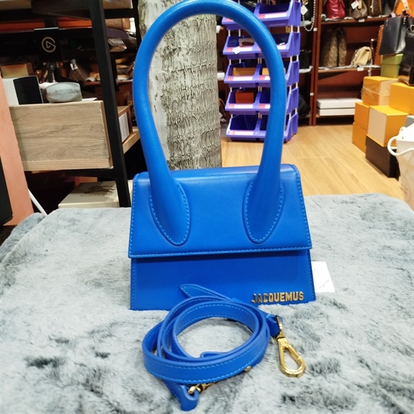 Túi Jacquemus xanh dương +