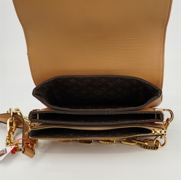 Túi LV nude ổ khóa vàng +