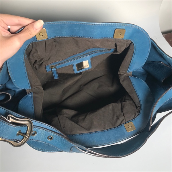 Túi xách Fendi xanh KG+