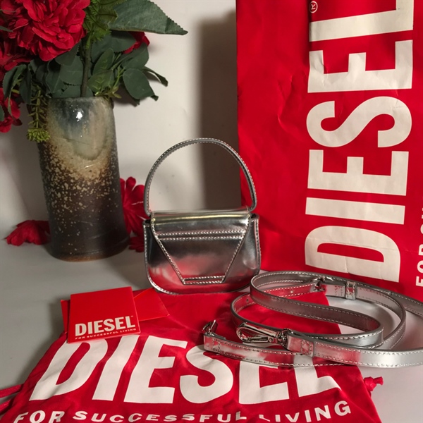 Túi Diesel bạc KG+