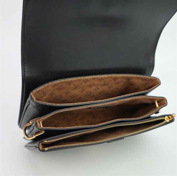 Túi LV màu đen locky 2 strap size 22 +